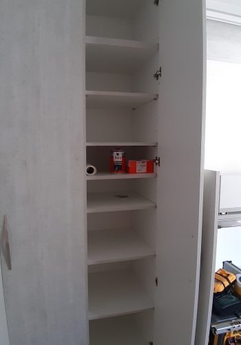 Dormitorio juvenil, con camas nido, armario en L y adaptado a todo uso 1 (4)