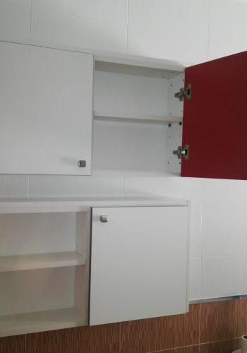 Mueble adaptado a lavabos de pie, para dos cuartos de baños de la misma vivienda 1 (5)