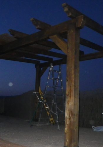 Pergola de madera con terminación de brezo 1 (4)
