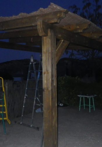 Pergola de madera con terminación de brezo 1 (5)