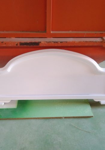 Restauración de dormitorio antiguo a blanco satinado (16)
